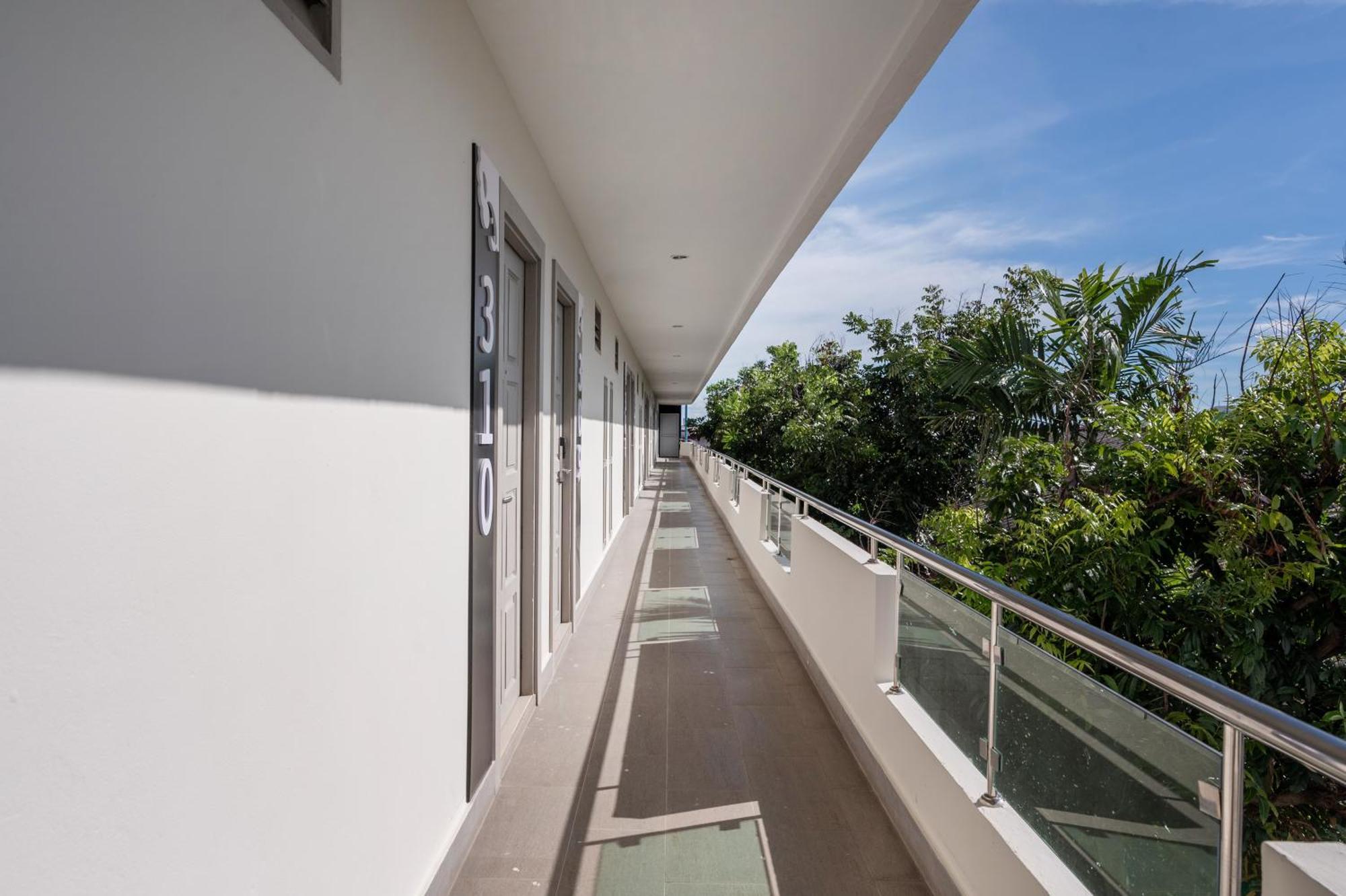 Kokotel Pattaya North Beach Екстер'єр фото