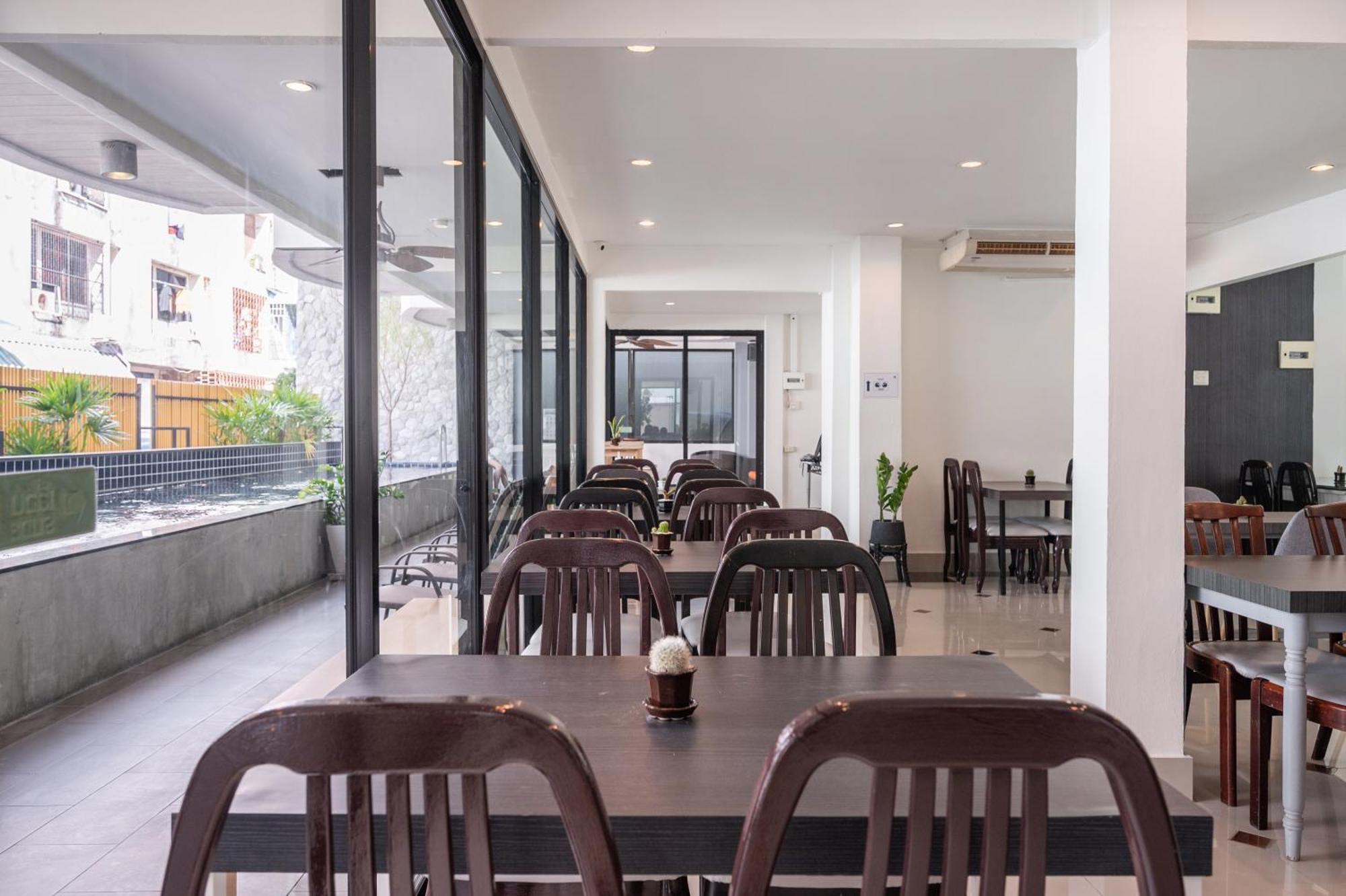 Kokotel Pattaya North Beach Екстер'єр фото